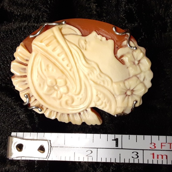 925 35mm Cornelian Hand Carved Cameo.  STUNNING.  FIRM. ITALY. - Picture 8 of 11